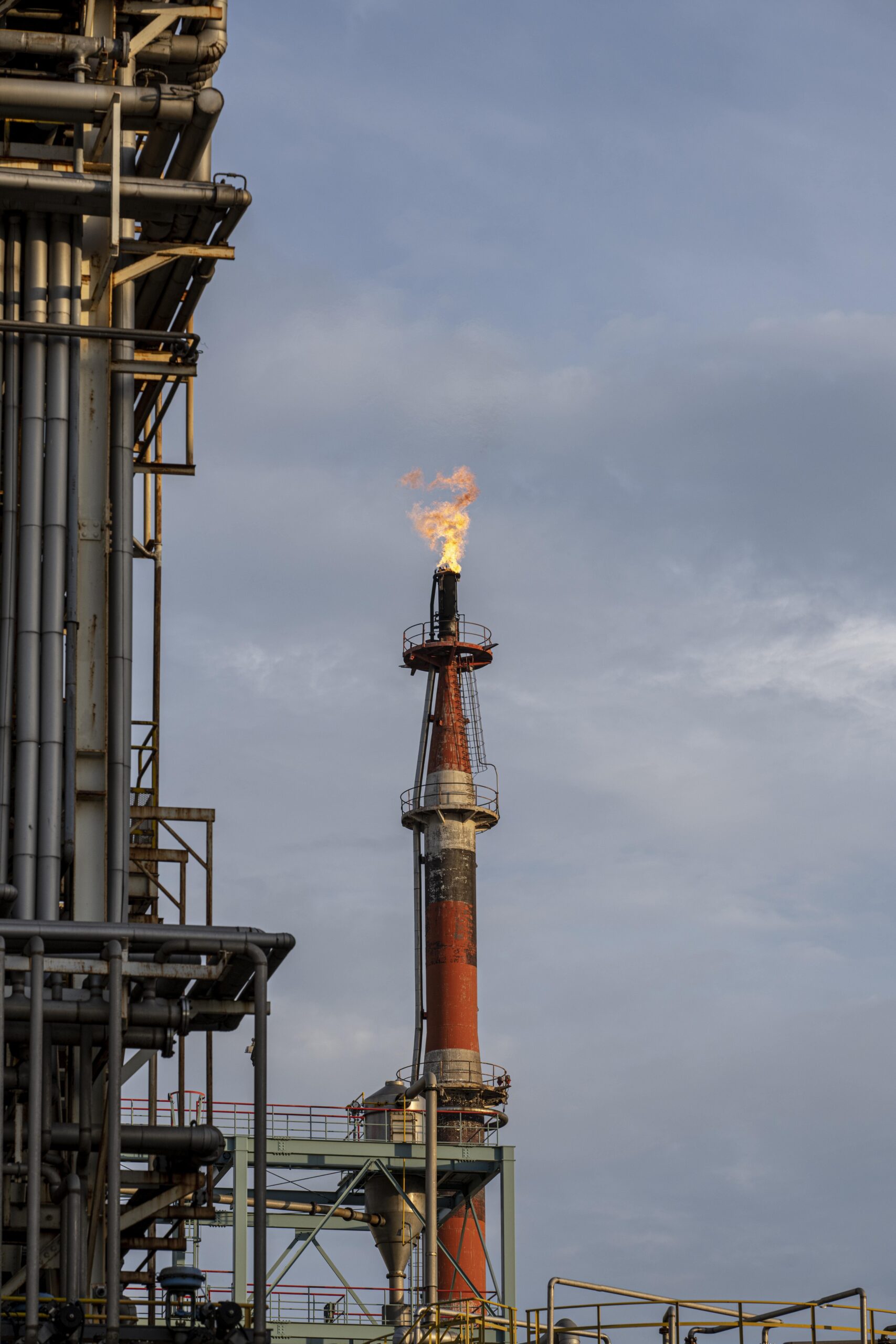 environmental pollution industry exterior daylight (1)